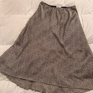 Cheetah/Leopard Patterned Midi Skirt